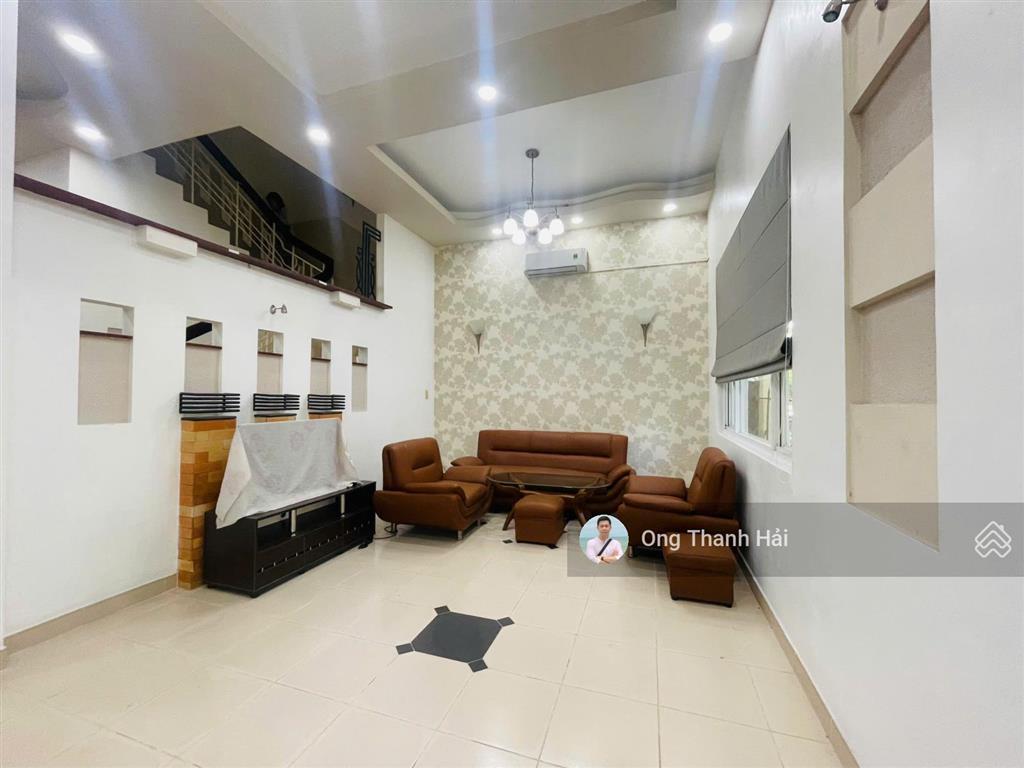 Cho thuê nhà tại phú mỹ hưng, 7x18m (126m2) 3pn, 4wc, đầy đủ nội thất, sát bên sc vivo city, rmit