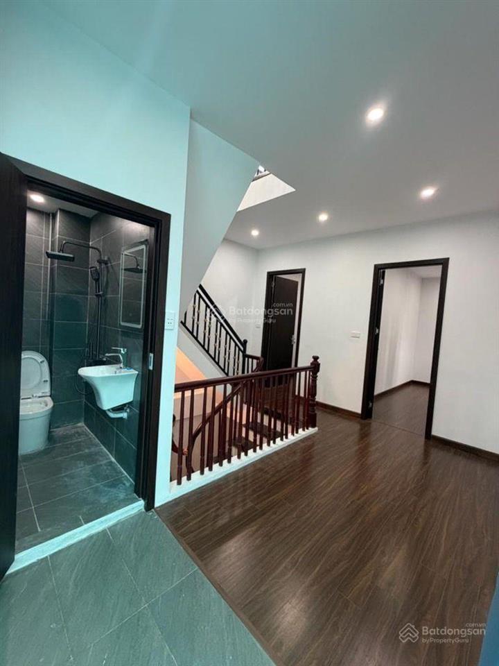 Bán nhà riêng 9 tỷ, 37 m2, 3pn, 4wc tại quỳnh mai, quận hai bà trưng, hà nội, hot!