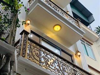 Bán nhà phố nguyễn chí thanh, 7 tầng thang máy, 2 mặt tiền ô tô, kinh doanh đỉnh . 58m*7t