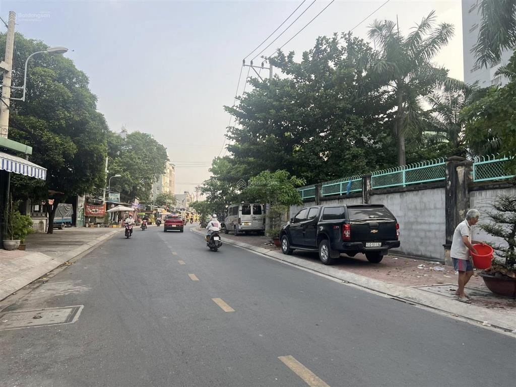 Chính chủ cần bán lô đất ở đường huỳnh thị mài xãtân hiệp huyện hóc môn 92m2 giá 1tỷ5 sổ hồng riêng