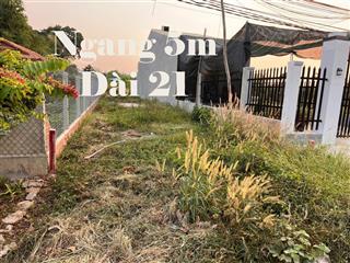 Chính chủ cần bán gấp đất đường suối lội xã tân thông hội huyện củ chi 100m2 giá 1tỷ1 sổ hồng riêng