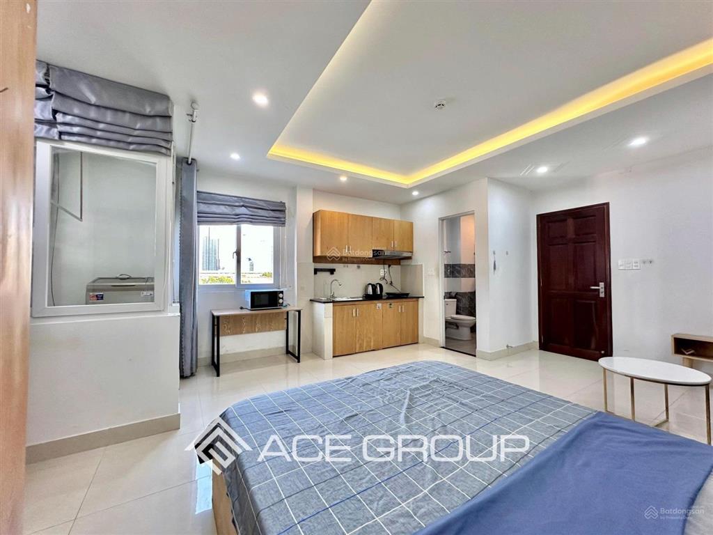 Căn hộ thang máymáy giặt riêng rộng 40m2 gần cầu thị nghèhàng xanhlanmark81p19 bình thạnh