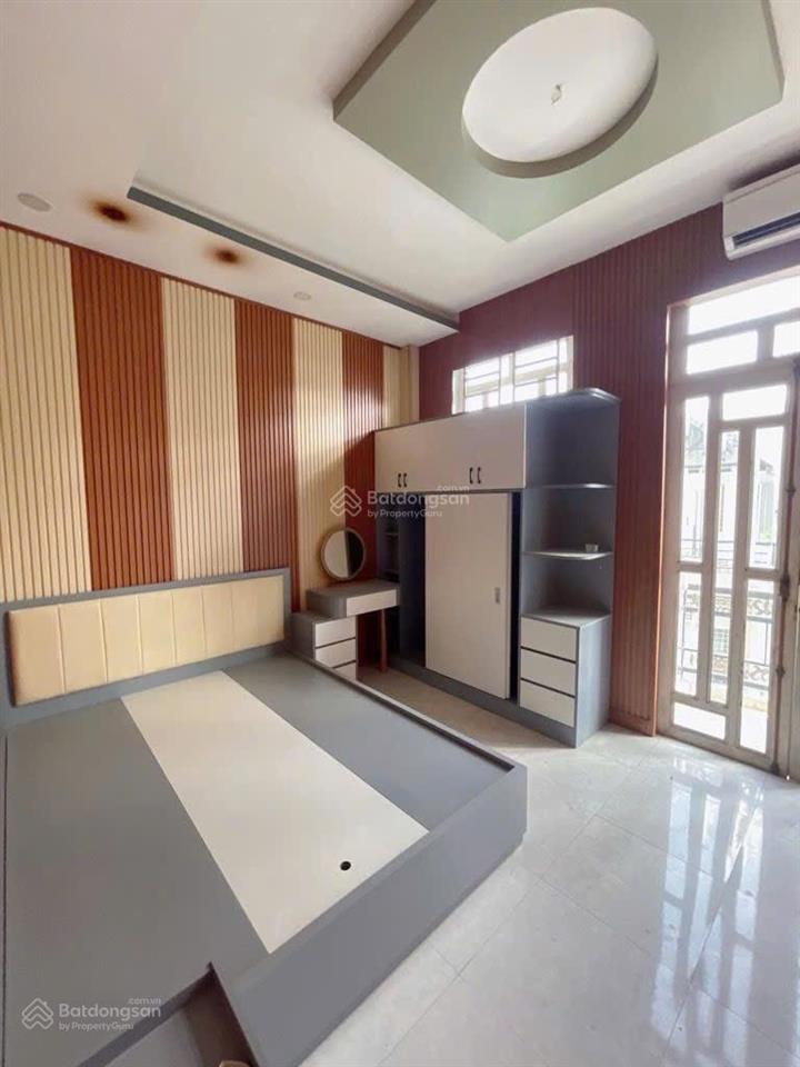 Siêu phẩm 2 tầng ngay công viên hồ trái tim hẻm 5m thông diện tích 4m x 9m chỉ 3 tỷ 7 còn tl