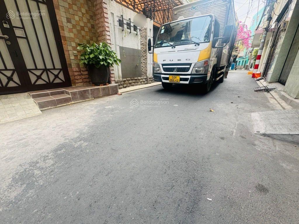 Bán nhà đường nguyễn thị tú bình tân , gần lê trọng tấn,4pn, 4wc, 68m2 chỉ, 5,9 tỷ vnd