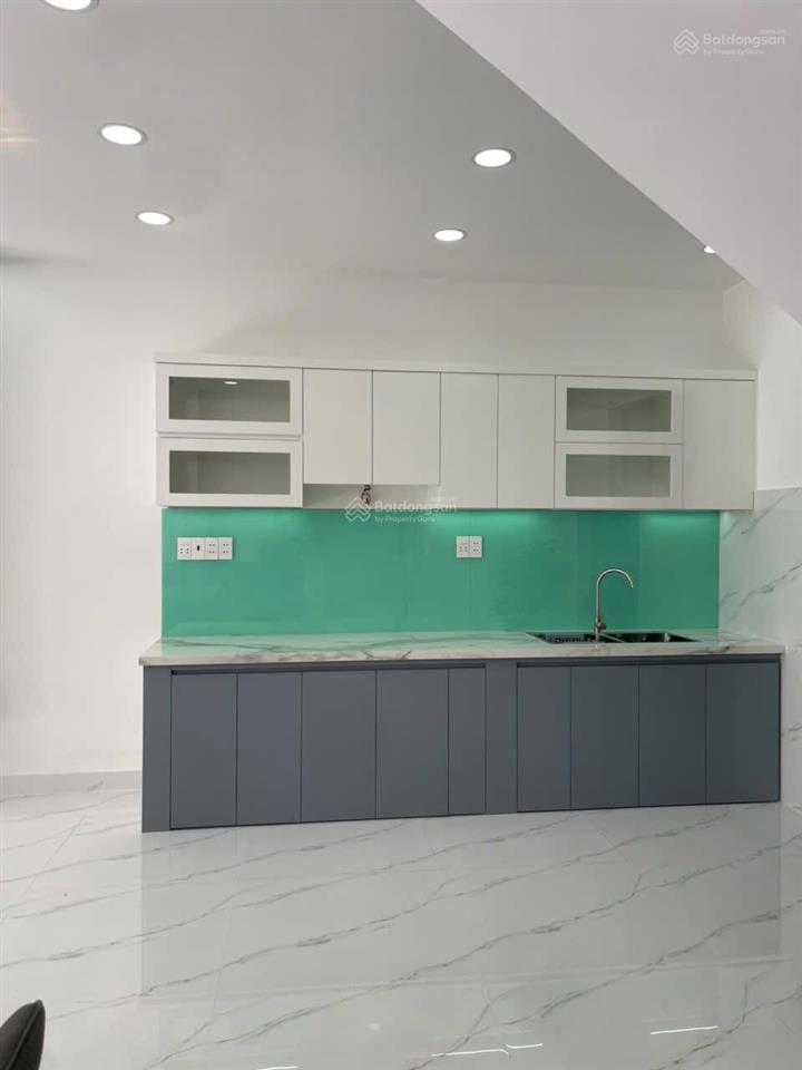 Nhà 2 tầng mới 100% bình thành, 4,2 tỷ, 60m2, 3pn, 3wc, hàng hiếm! không lộ giới, không qh,