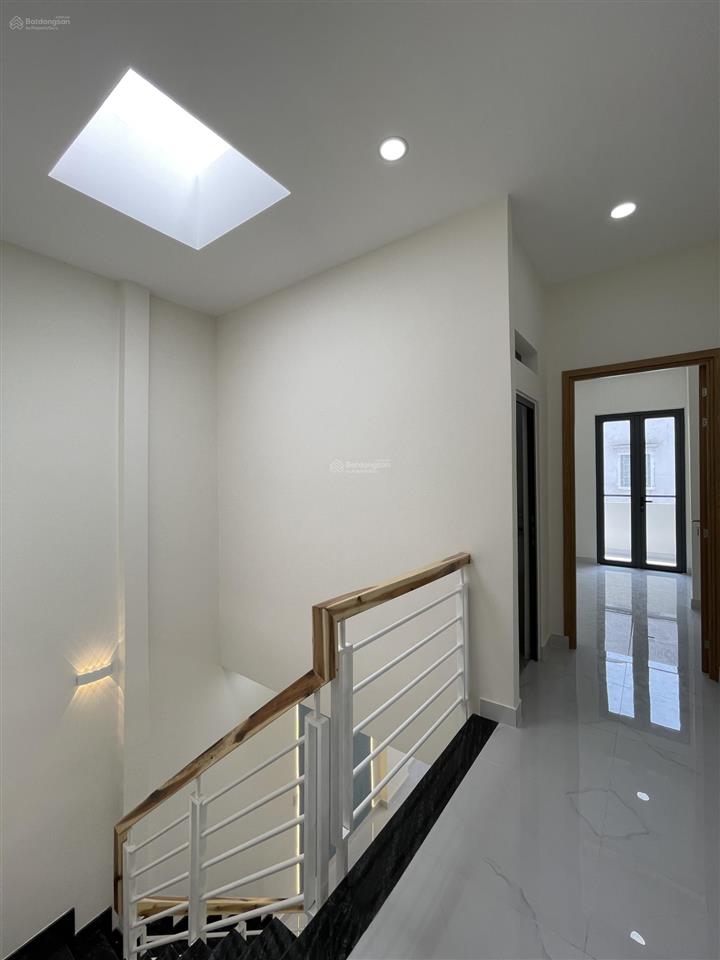 Bán nhà 2 tầng mới hẻm 6m, liên khu 45, bên trường học kim đồng ,4,7 tỷ, 48m2 giá tốt