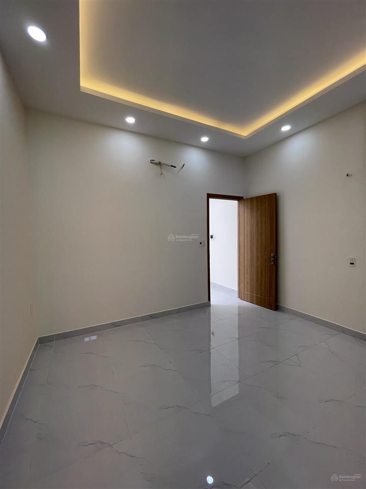 Bán nhà 2 tầng mới hẻm 6m, liên khu 45, bên trường học kim đồng ,4,7 tỷ, 48m2 giá tốt