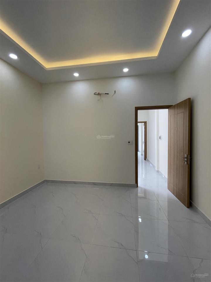 Bán nhà 2 tầng mới hẻm 6m, liên khu 45, bên trường học kim đồng ,4,7 tỷ, 48m2 giá tốt