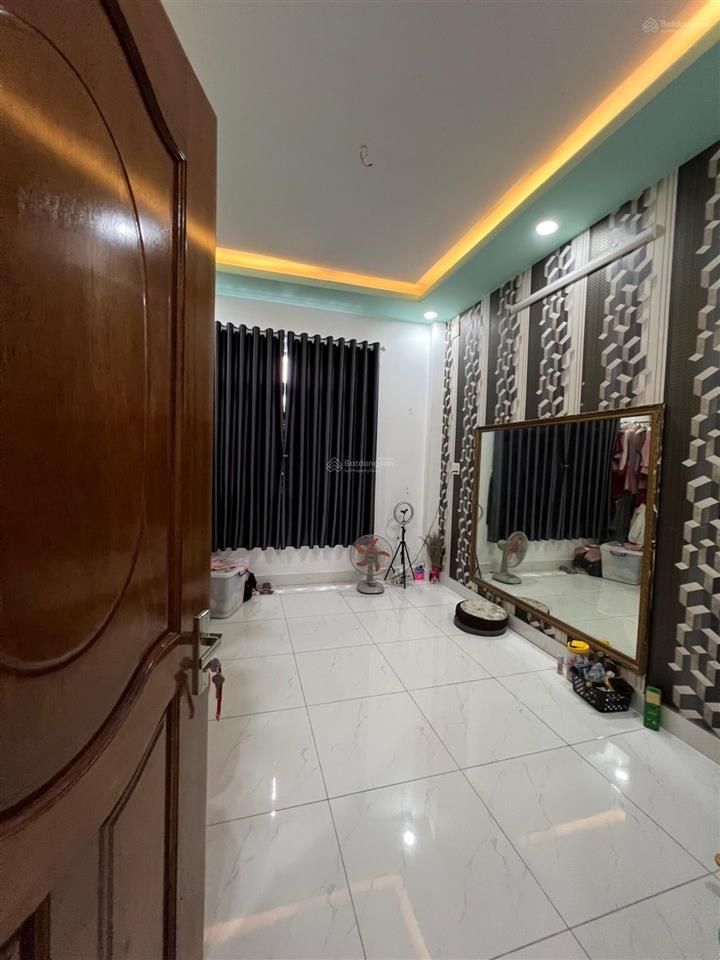 Bán nhà kpl 4 tầng, 5,9 tỷ, 52m2 tại hồ văn long, sát lê trọng tấn bình hưng hòa b, bình tân,tp.hcm