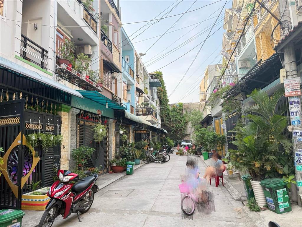 Bán nhà riêng tại đường liên khu 56, 5,3 tỷ, 59m2, 4pn, 5wc, 4 tầng, bình tân, hcm