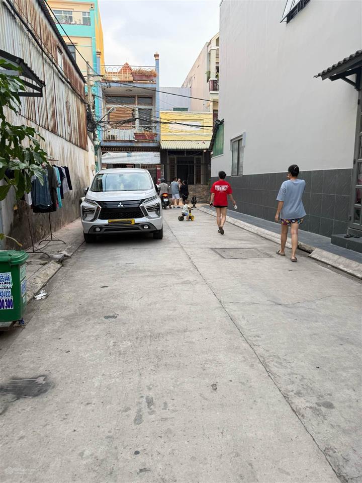 Bán nhà riêng tại đường liên khu 56, 5,3 tỷ, 59m2, 4pn, 5wc, 4 tầng, bình tân, hcm