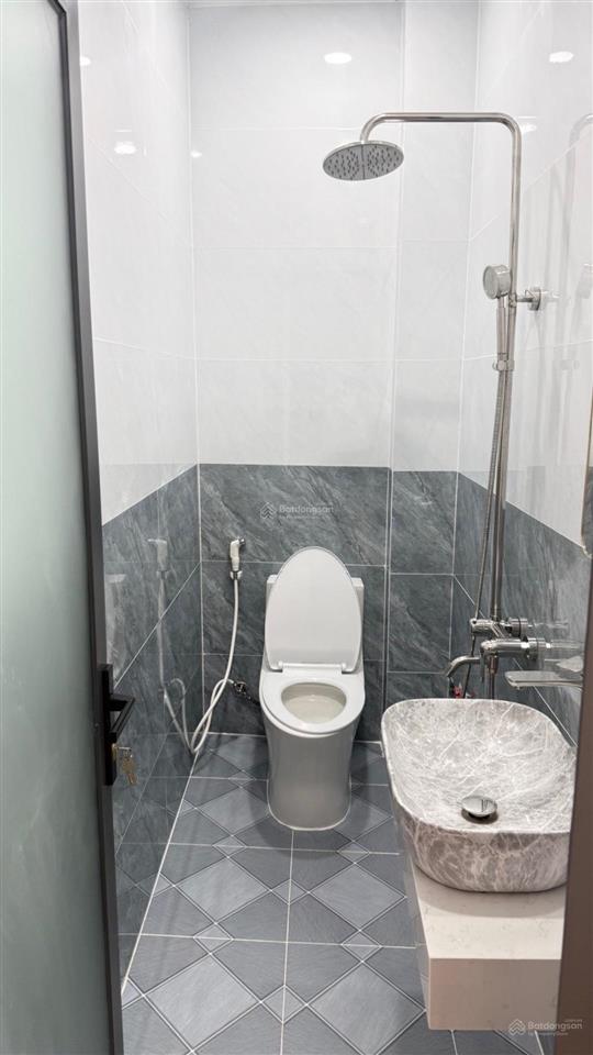 Cô út bán nhà, 44m², 4,9 tỷ, ngay ngã tư 4 xã, 3 phòng ngủ, bình hưng hòa a, bình tân, hcm