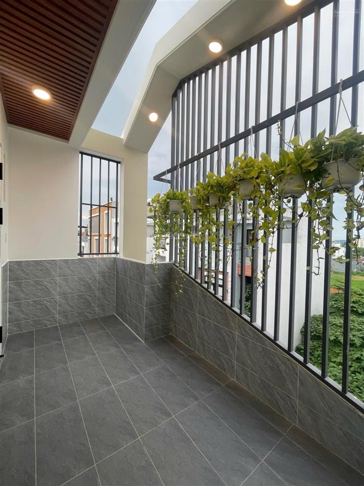 Kpl vip 4 tầng, 4pn 5wc, 56m, hiếm có tại số 3, gần aeon mail tân phú, 6,4 tỷ còn thương lượng