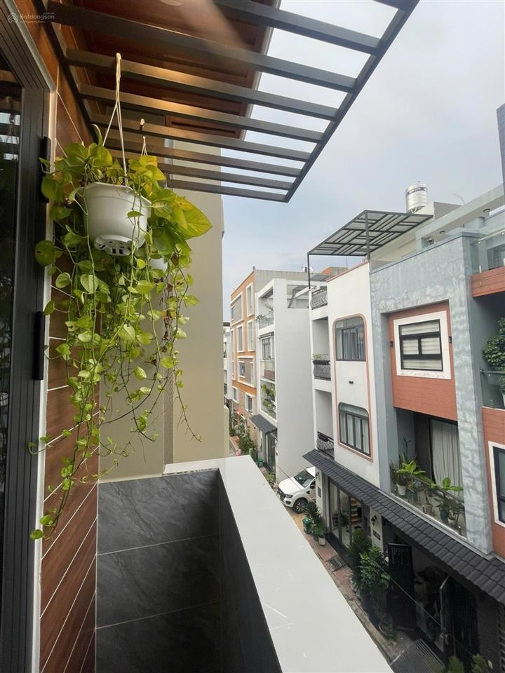 Kpl vip 4 tầng, 4pn 5wc, 56m, hiếm có tại số 3, gần aeon mail tân phú, 6,4 tỷ còn thương lượng