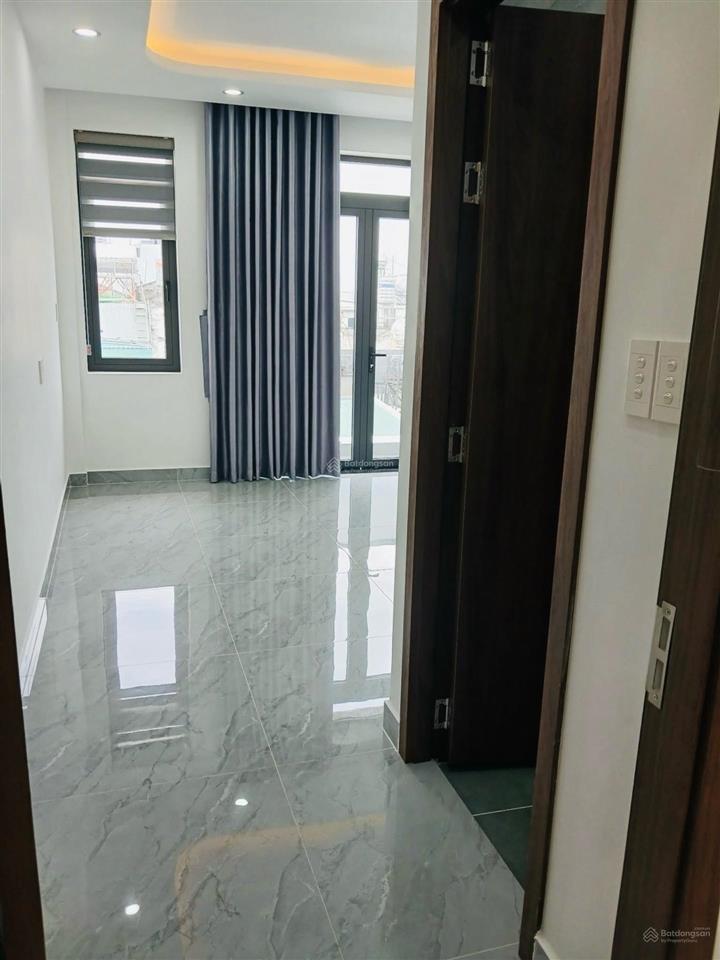Hàng hiếm 5 tầng, hẻm 6m, bình hưng hòa b, bình tân, 5,98 tỷ, 64m2 gần công viên hồ trái tim,
