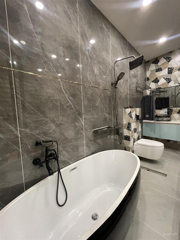 Bán biệt thự 8,5 tỷ, 96m2, 5pn, 6wc tại đường 1, bình hưng hòa b, bình tân, view đẹp
