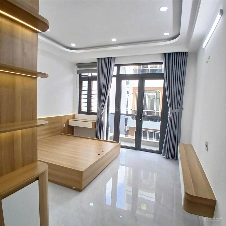 Nhà 4 tầng kpl vip tỉnh lộ 10, khu tên lửa, tặng full nội thất, chỉ 5,6 tỷ còn thương lượng