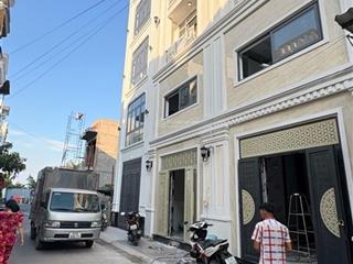 Nhà 4 tầng kpl vip tỉnh lộ 10, khu tên lửa, tặng full nội thất, chỉ 5,6 tỷ còn thương lượng