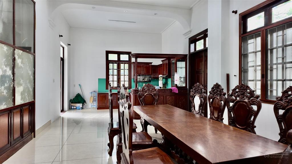 Cho thuê biệt thự thảo điền 500m2, 8pn, 120tr tại khu compound kim sơn villa  112 nguyễn văn hưởng