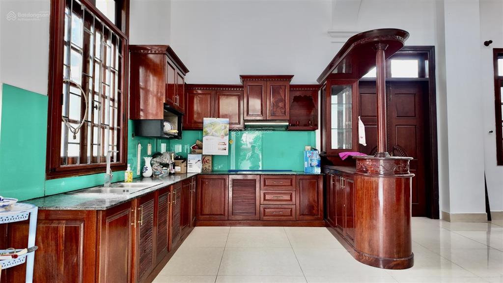 Cho thuê biệt thự thảo điền 500m2, 8pn, 120tr tại khu compound kim sơn villa  112 nguyễn văn hưởng