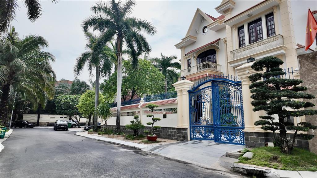 Cho thuê biệt thự thảo điền 500m2, 8pn, 120tr tại khu compound kim sơn villa  112 nguyễn văn hưởng