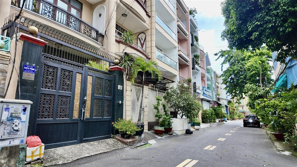 Bán nhà 4 tầng 5x20 giá cạnh tranh quận 2 tại khu ven sông sài gòn đường trần não  chỉ 16 tỷ