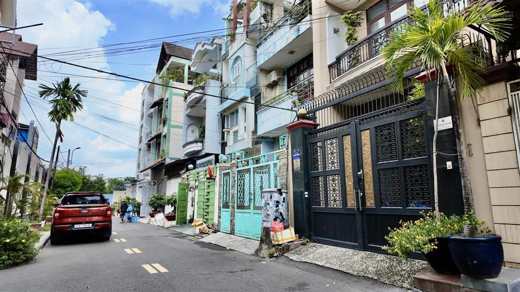 Bán nhà 4 tầng 5x20 giá cạnh tranh quận 2 tại khu ven sông sài gòn đường trần não  chỉ 16 tỷ