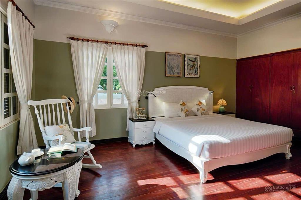 Cho thuê biệt thự 1.400m2 có hồ bơi, sân vườn rộng tại đường xuân thủy, thảo điền, q2