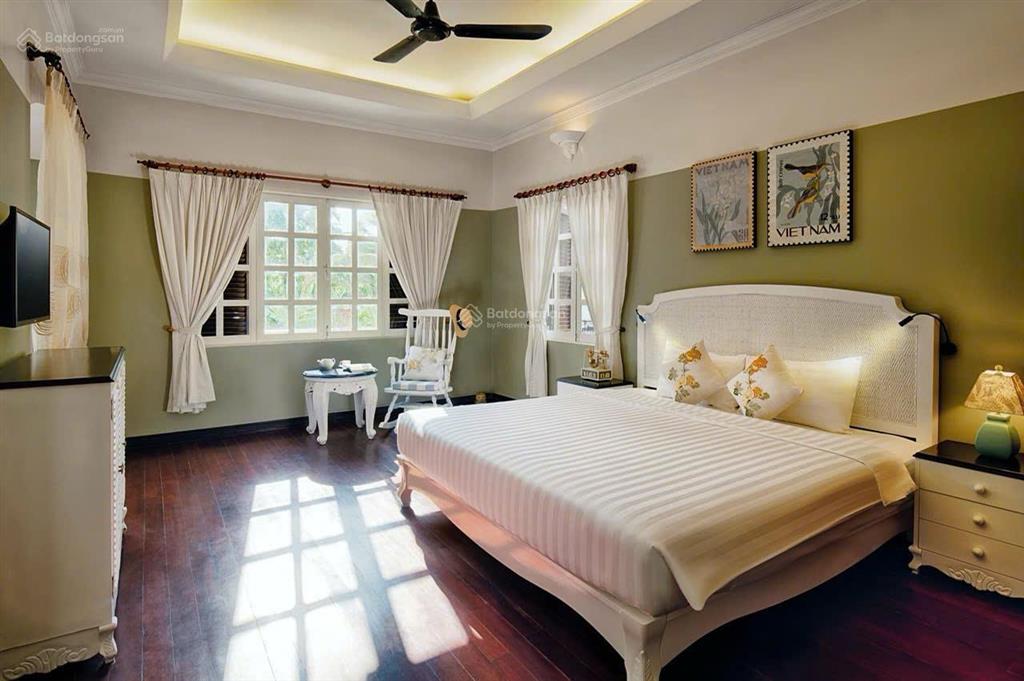 Cho thuê biệt thự 1.400m2 có hồ bơi, sân vườn rộng tại đường xuân thủy, thảo điền, q2
