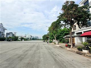 Bán đất xây biệt thự, xây văn phòng, mặt tiền đường 40m khu ven sông sài gòn phường bình an quận 2