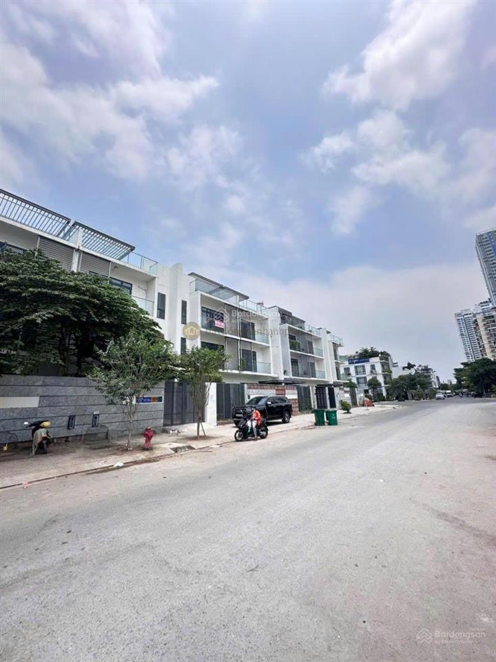 Bán biệt thự an phú new city, đường nguyễn hoàng, quận 2  dt 7,5x18, 4 tầng  chỉ 35 tỷ