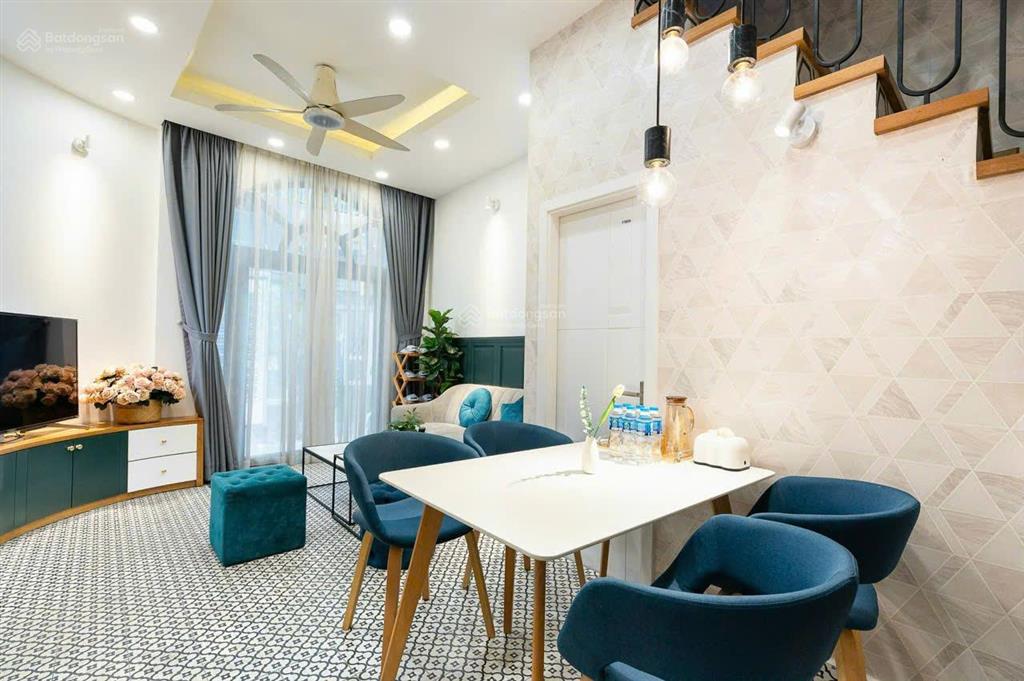 Bán nhà 4 tầng nhỏ xinh, vị trí siêu đẹp tại đường nguyễn thị minh khai, quận 1  chỉ 13 tỷ