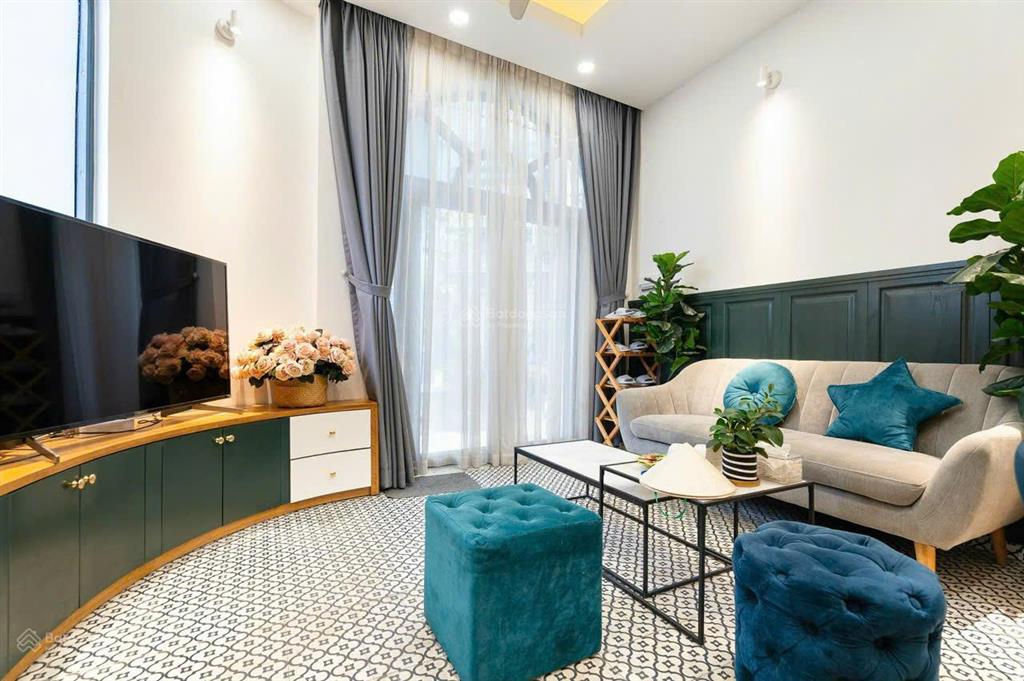 Bán nhà 4 tầng nhỏ xinh, vị trí siêu đẹp tại đường nguyễn thị minh khai, quận 1  chỉ 13 tỷ