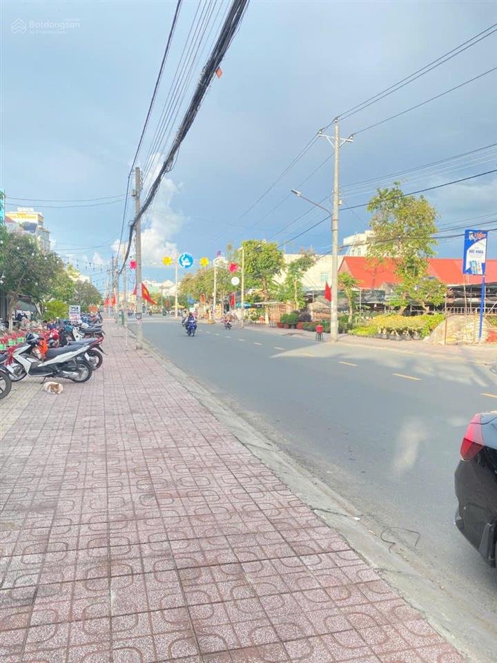 Thông báo đấu giá tài sản bảo đảm của ông quách đắc dũng (châu đốc, an giang)