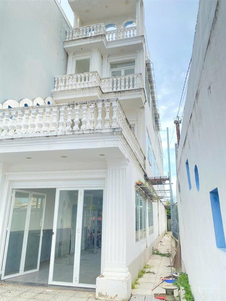 Thông báo đấu giá tài sản bảo đảm của ông quách đắc dũng (châu đốc, an giang)