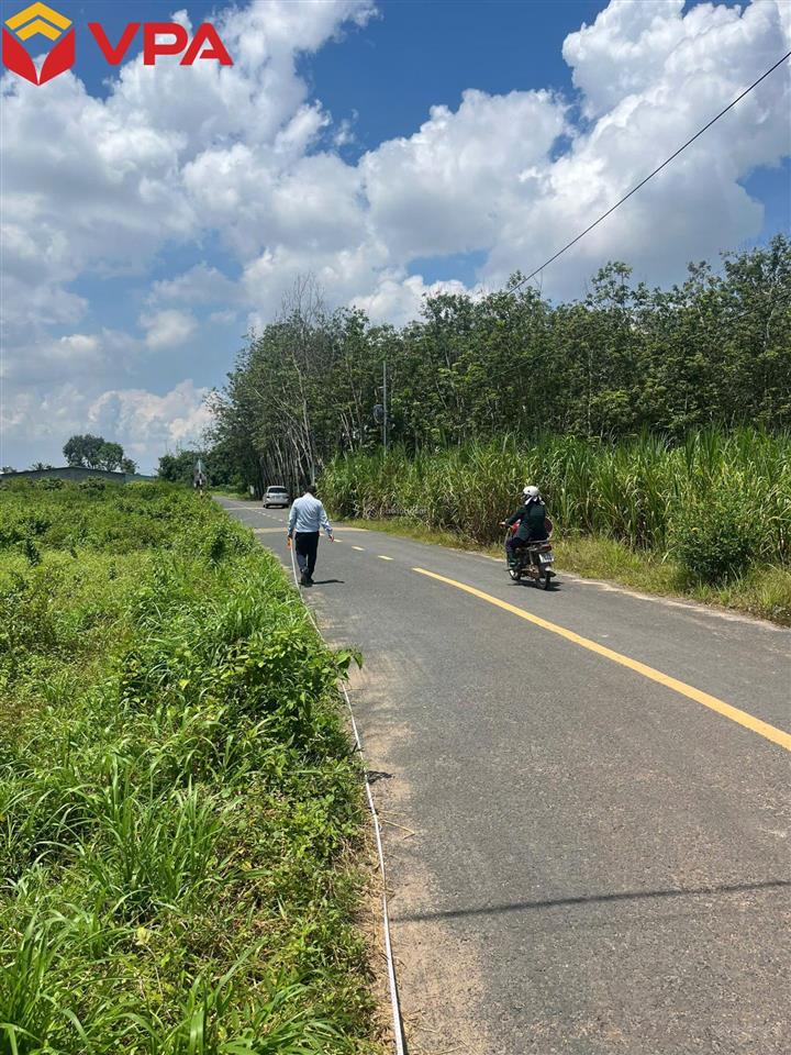 Thông báo đấu giá tài sản bảo đảm của bà cao thị hồng diễm và ông bùi văn toàn