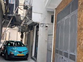 Bán nhà riêng 24m2, 7,97tỷ tại thịnh quang, đống đa, hà nội nhà 3 mặt thoáng
