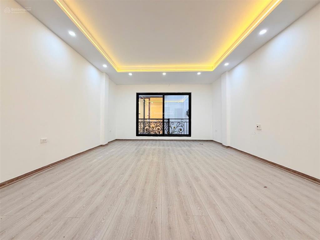 Bán nhà riêng đẹp tại hoa lư, 15 tỷ, 38 m2, 4pn, 4wc, nhiều tiện ích