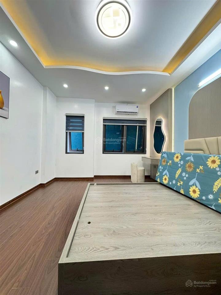 Nhà khung cột 6t thoáng mát view đẹp khách mua về ở luôn đường ô tránh kinh doanh cực tốt