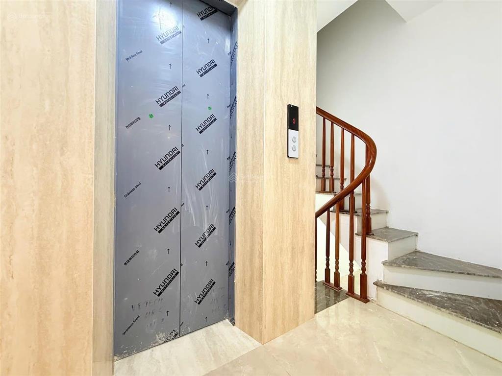 Bán nhà riêng tại hoa lư, 15 tỷ, 38m2, vincom center bà triệu, hot! uy tín
