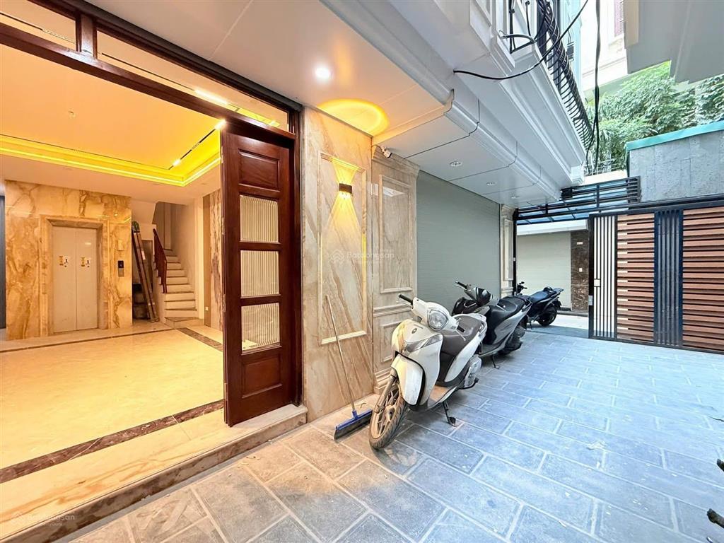 Bán nhà riêng tại hoa lư, 15 tỷ, 38m2, vincom center bà triệu, hot! uy tín