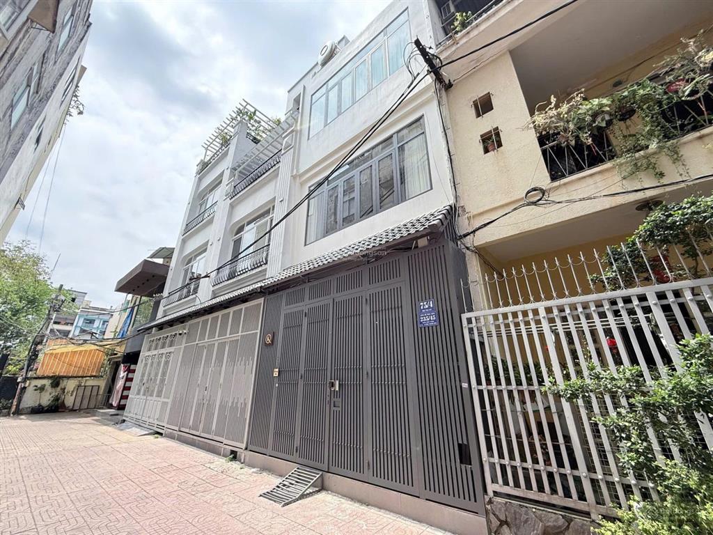 Bán nhà mới hxh sát mt mai thị lựu, p dakao q1, 4,7x18m cn 80,3m2 3 tầng chỉ 25 tỷ