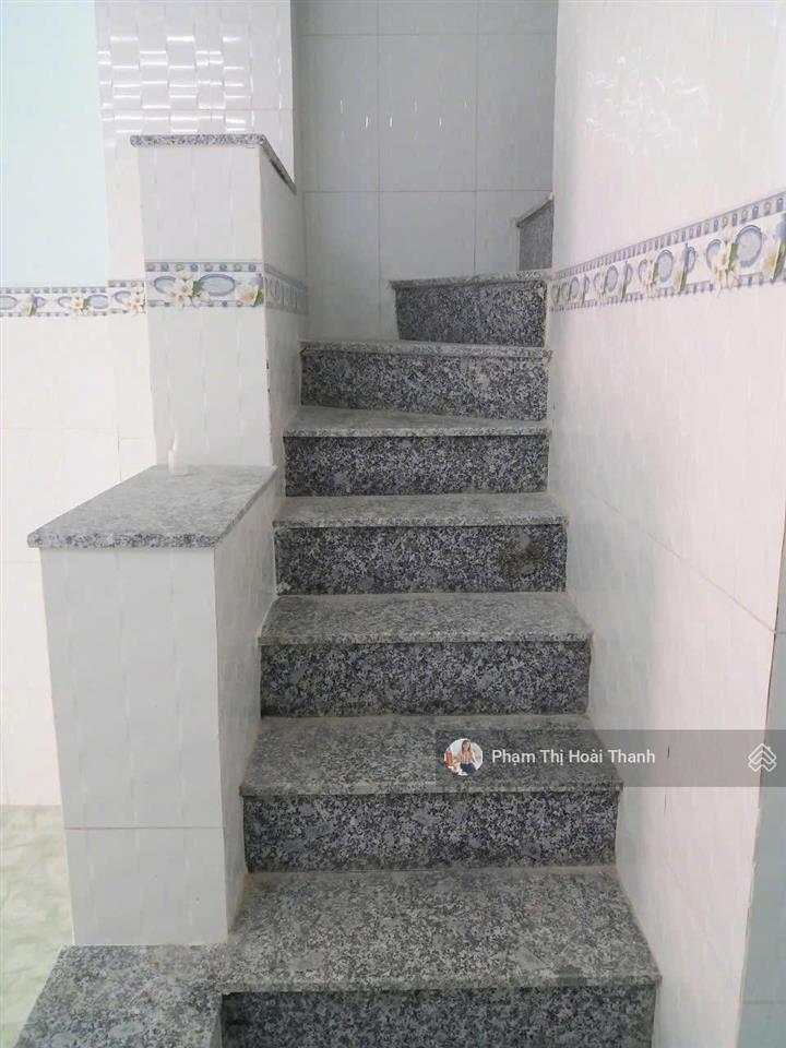 (7tr) cho thuê 2 tầng hẻm đình phong phú gần chợ, 1pn lớn, 2wc