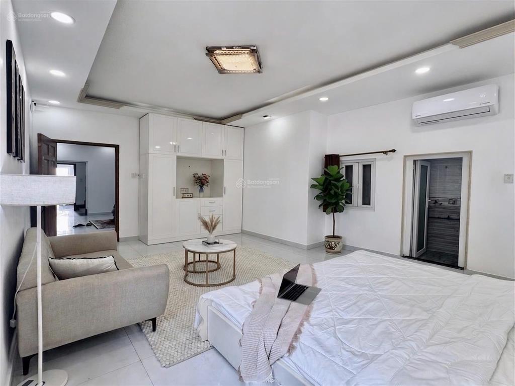 Chỉ 8 triệu hơn có ngay căn 1 phòng ngủ, cửa sổ , phòng khách siêu rộng tại lê văn sỹ , phú nhuận