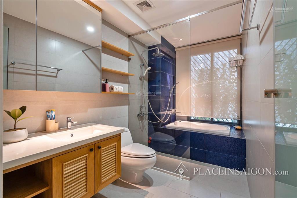 Hàng hiếm 1 phòng ngủ 2 ban công view landmark 81, full nội thất cao cấp, thang máy tận phòng