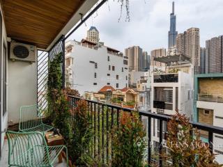 Hàng hiếm 1 phòng ngủ 2 ban công view landmark 81, full nội thất cao cấp, thang máy tận phòng