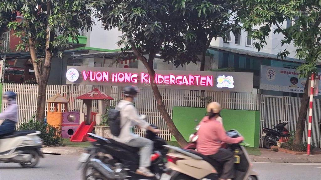 Cho thuê lk vinaconex 3 trung văn 90m x 5 tầng, ô tô tránh, kd, giá 23 triệu/tháng