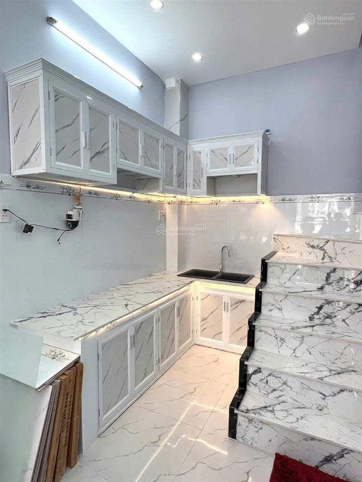 Mặt tiền lạc long quân q.11 kinh doanh sầm uất