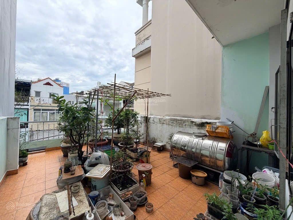 Mặt tiền nguyễn chí thanh 4x33m giá giảm sâu