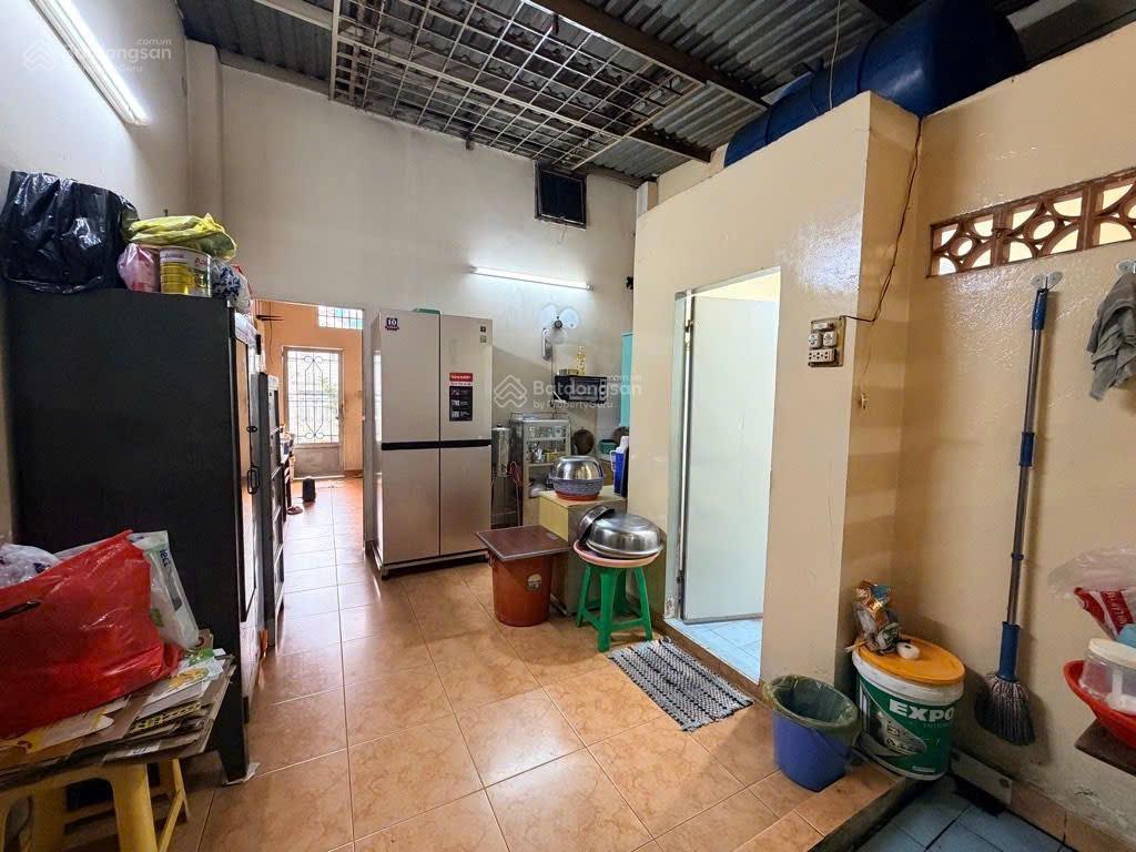 Mặt tiền nguyễn chí thanh 4x33m giá giảm sâu